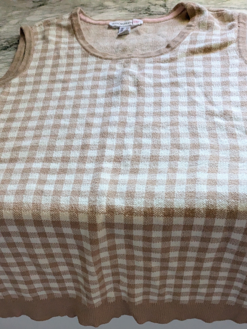 Isaac Mizrahi Beige & White Gingham Knit Tank Top - Picture 5 of 5
